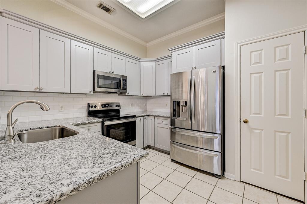 2710 Grants Lake Boulevard #T7, Sugar Land, Texas image 14