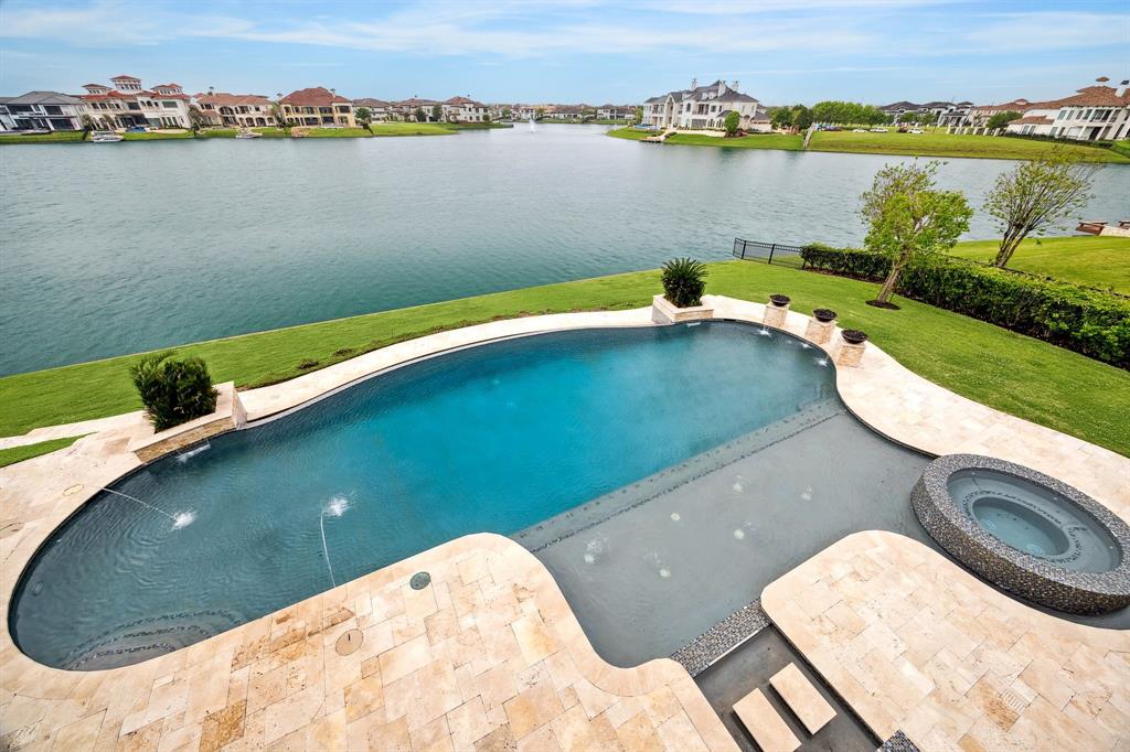 4911 Falvey Street, Houston, Texas image 4