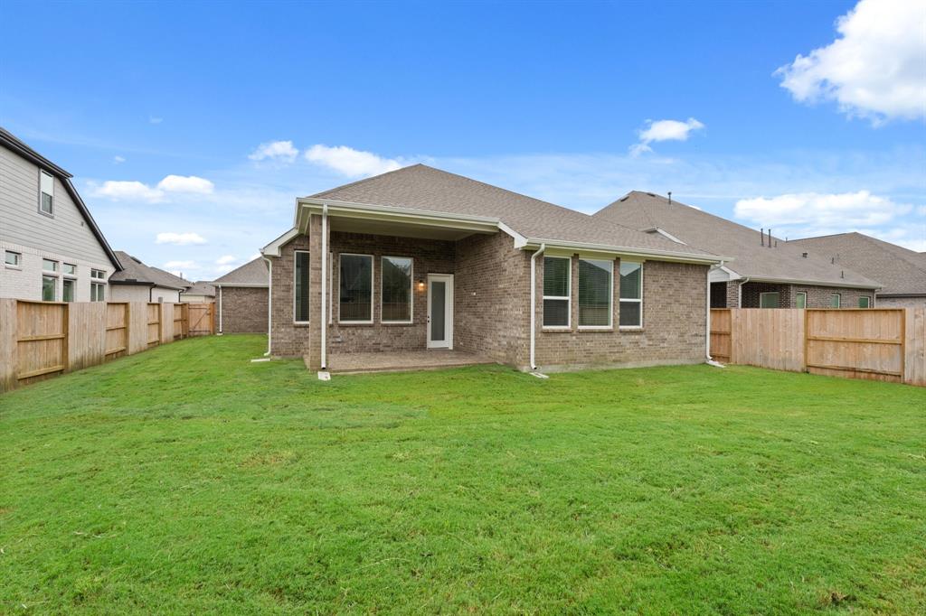 1810 Manderley Drive, Katy, Texas image 28