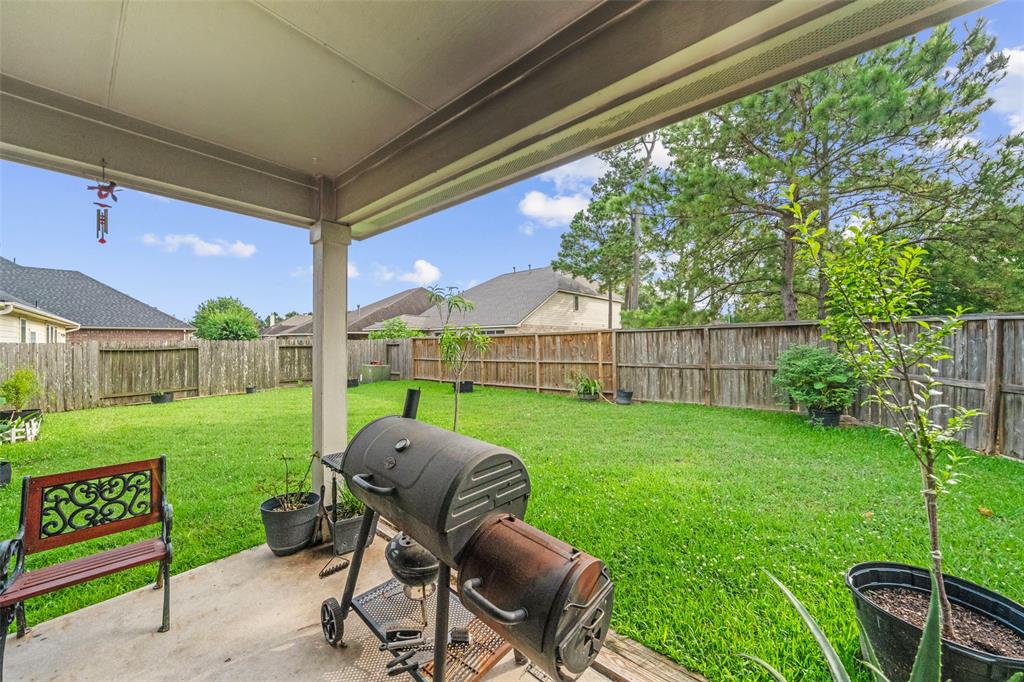 17335 Lake Clark Lane, Humble, Texas image 22