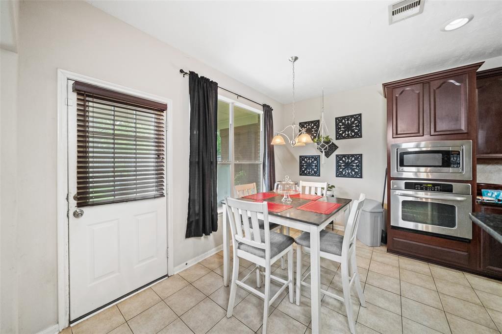 17335 Lake Clark Lane, Humble, Texas image 9