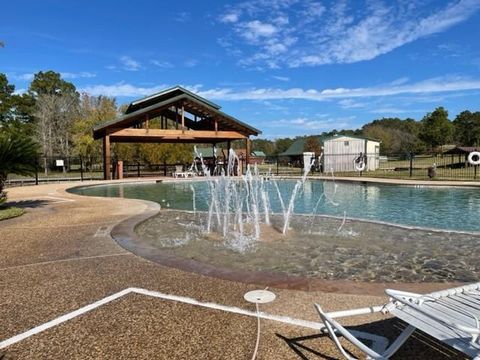 13 Silver Lakes Drive Huntsville TX 77340