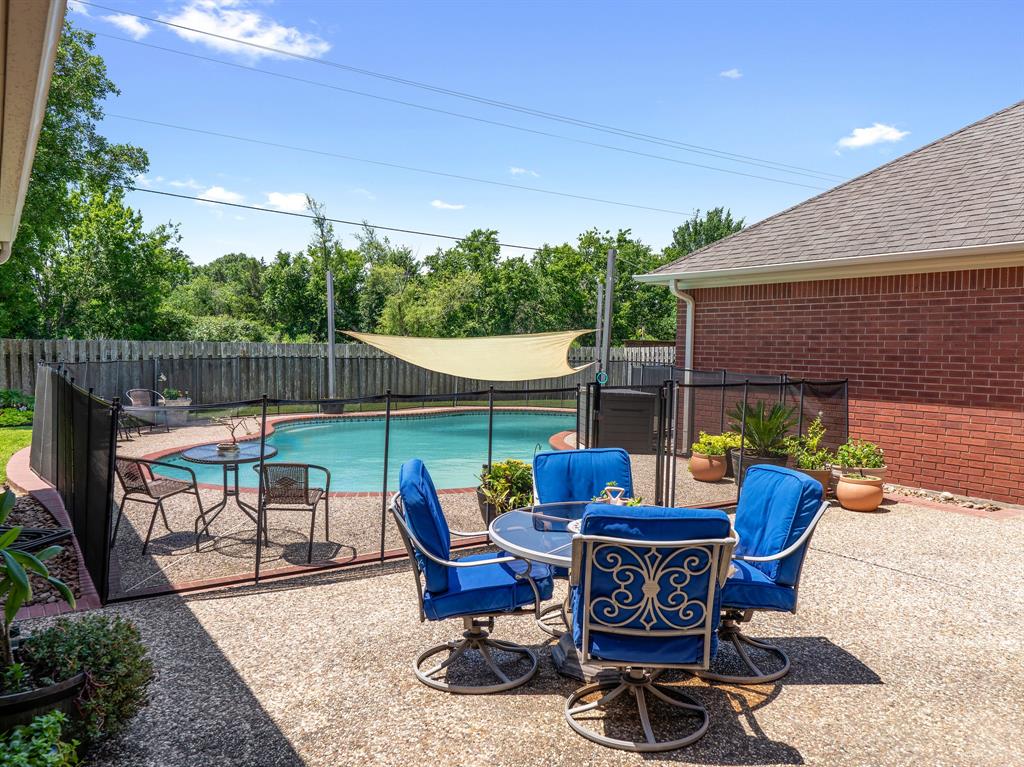 2800 Hillcrest Drive, Bay City, Texas image 41