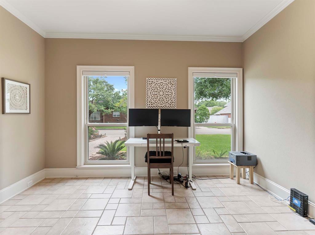 2800 Hillcrest Drive, Bay City, Texas image 36