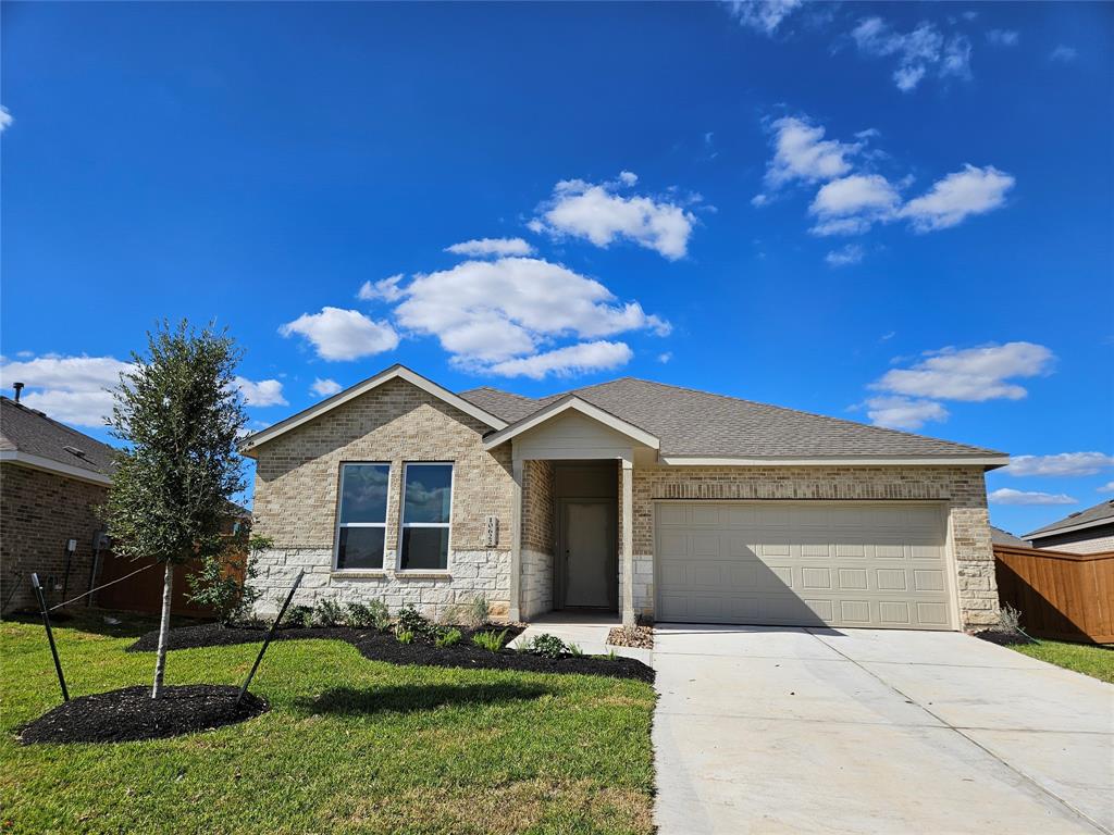 16434 Mesquite Field Drive, Hockley, Texas image 1