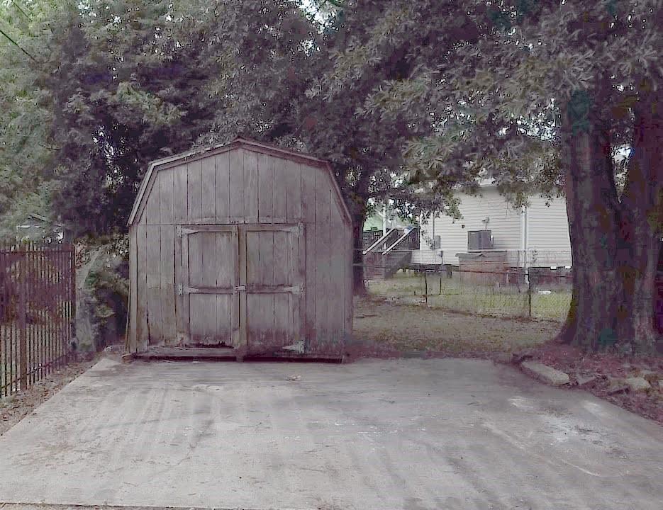 2325 Oaklawn Drive, Port Arthur, Texas image 31