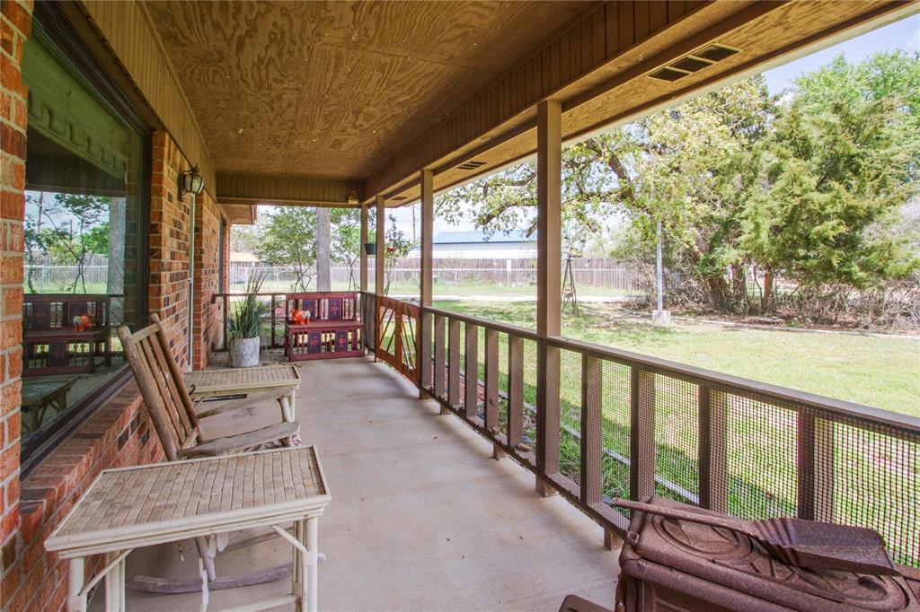309 Ripple Creek Lane, Somerville, Texas image 2