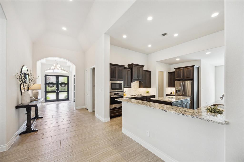 2314 Umber Oaks Lane, Brookshire, Texas image 5
