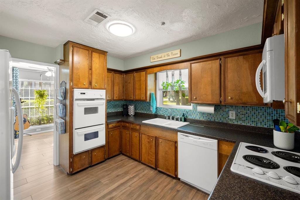 4026 Oxhill Road, Spring, Texas image 13
