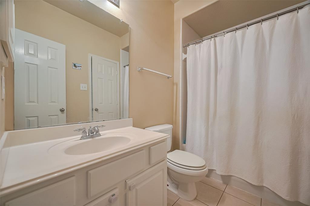 17915 Oak Park Bend Lane, Cypress, Texas image 29