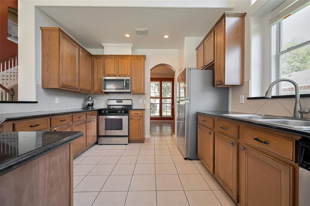 17915 Oak Park Bend Lane, Cypress, Texas image 16