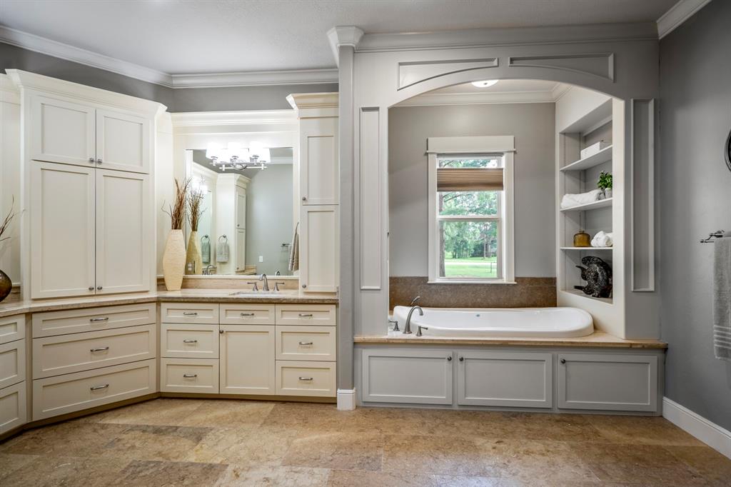 12911 Mossy Shore, Tomball, Texas image 20