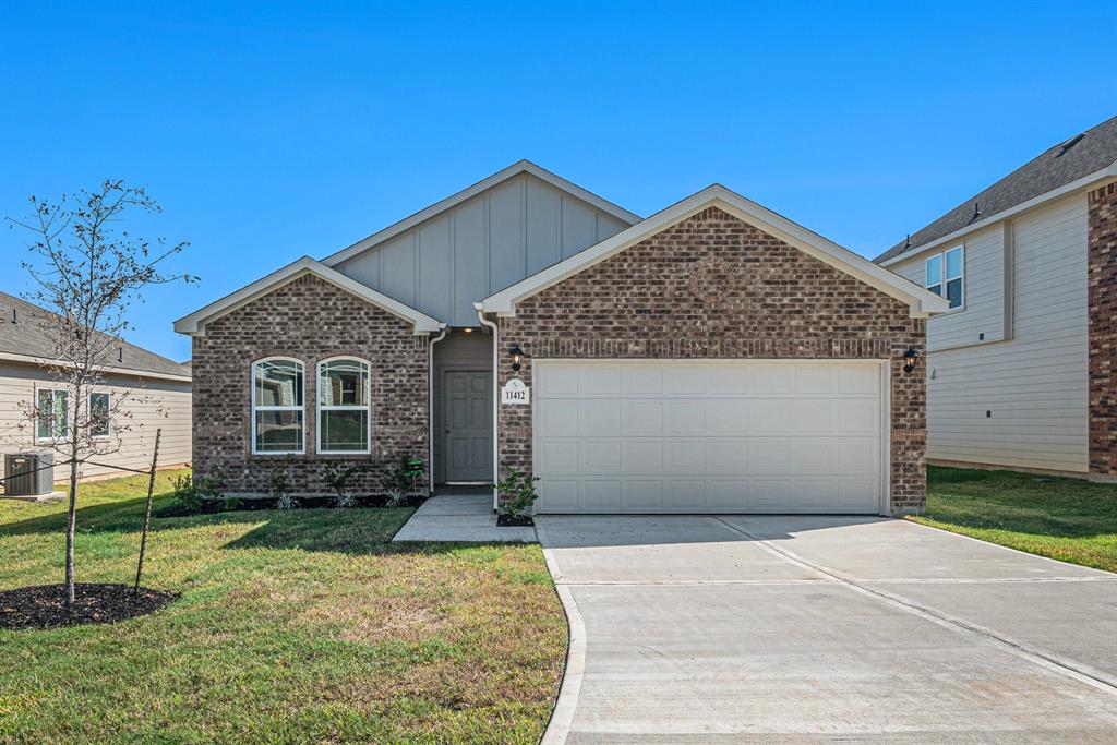 11412 Natalia Lane, Willis, Texas image 1