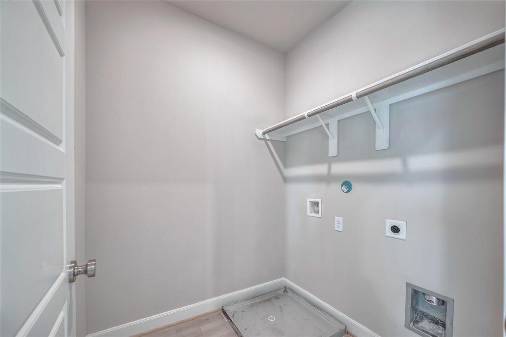 8926 Grovner Place, Houston, Texas image 33
