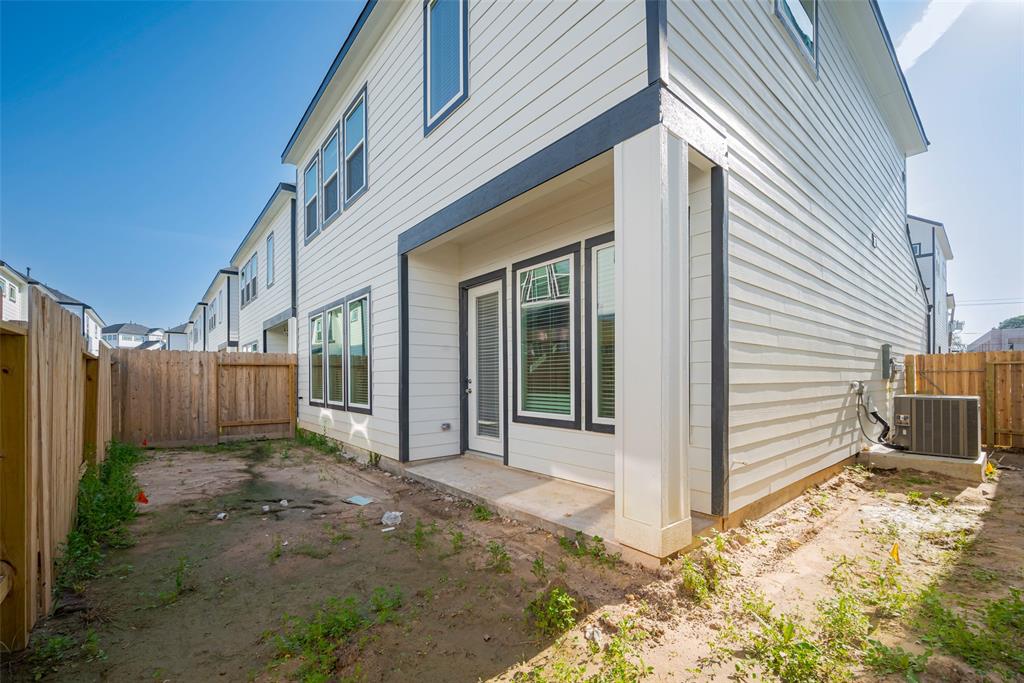 8926 Grovner Place, Houston, Texas image 49