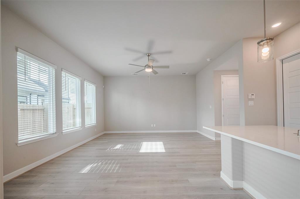 8926 Grovner Place, Houston, Texas image 19