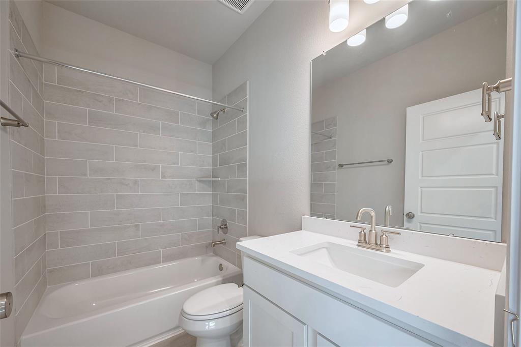 8926 Grovner Place, Houston, Texas image 34