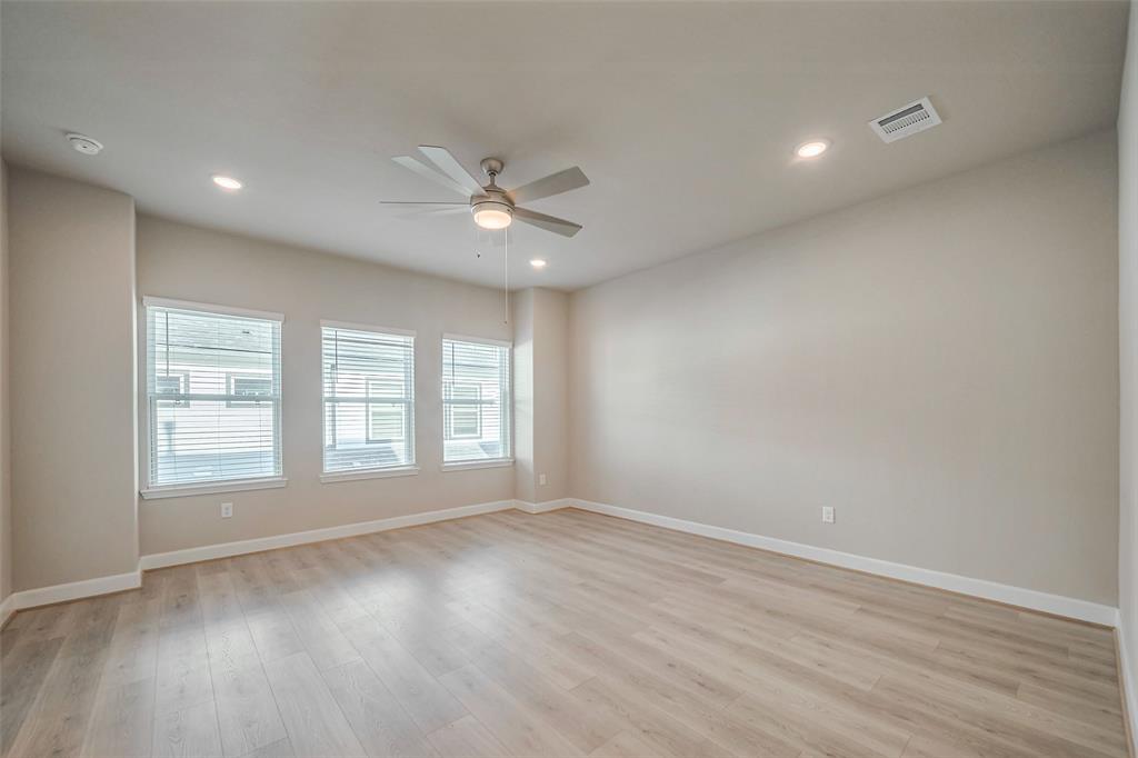 8926 Grovner Place, Houston, Texas image 23