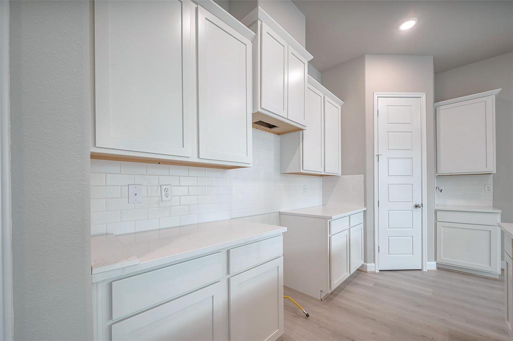 8926 Grovner Place, Houston, Texas image 17