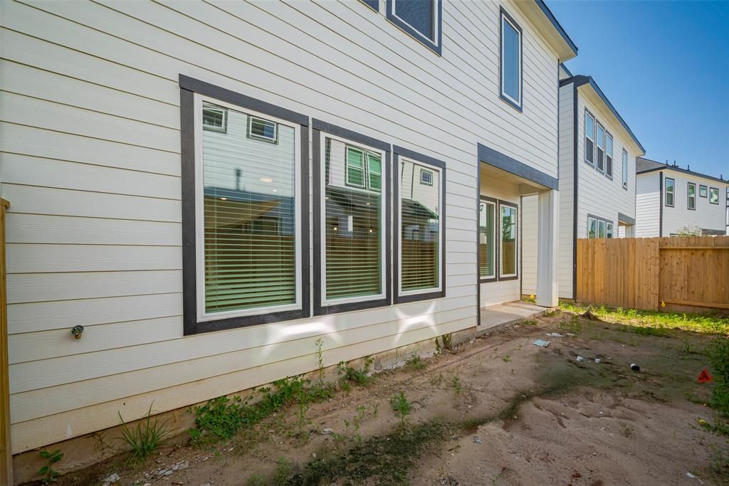 listing image 49