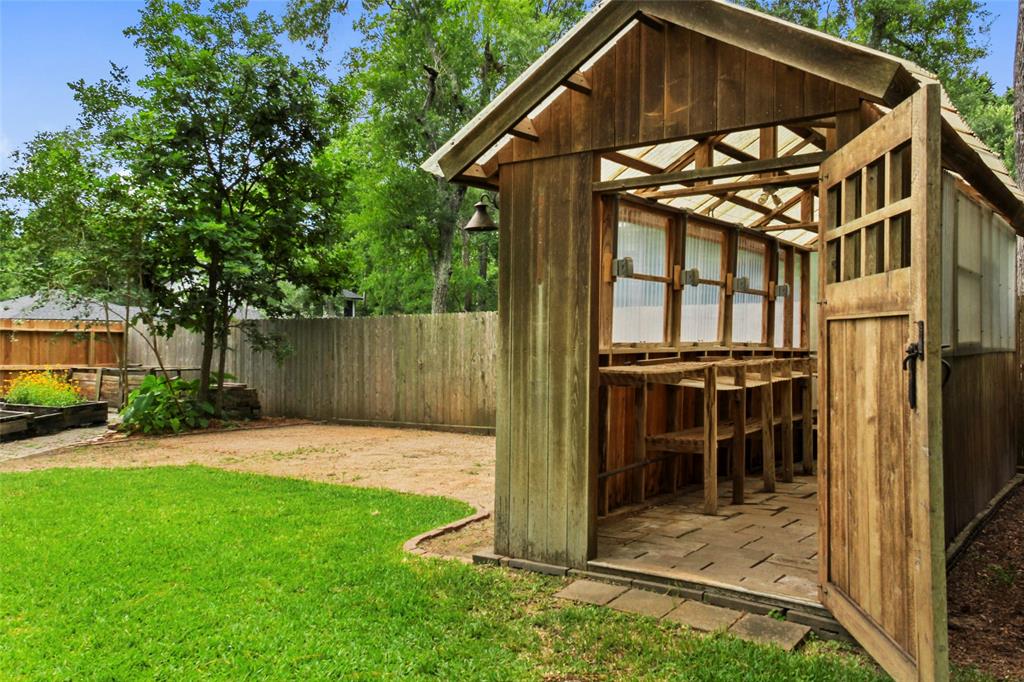 1216 Pin Oak Drive, Dickinson, Texas image 29