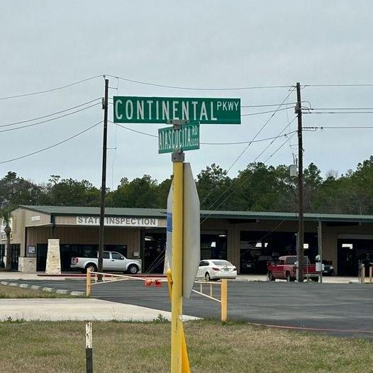 Continental Plaza Parkway, Humble, Texas image 12