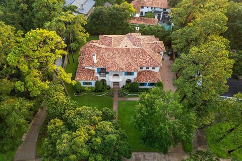 A home in Piney Point Village