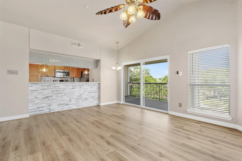 12800 Melville Drive #B307, Montgomery, Texas image 6