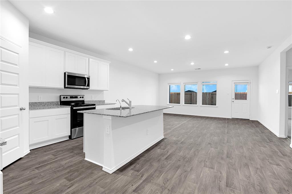 4243 Westbrook Park Lane