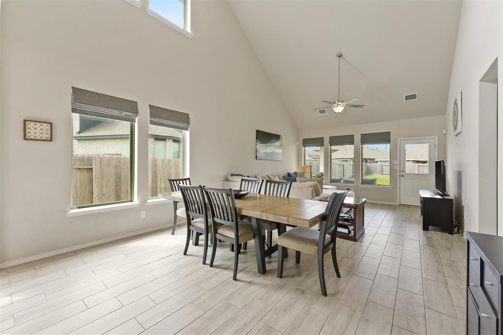 5022 S Klein Orchard Drive