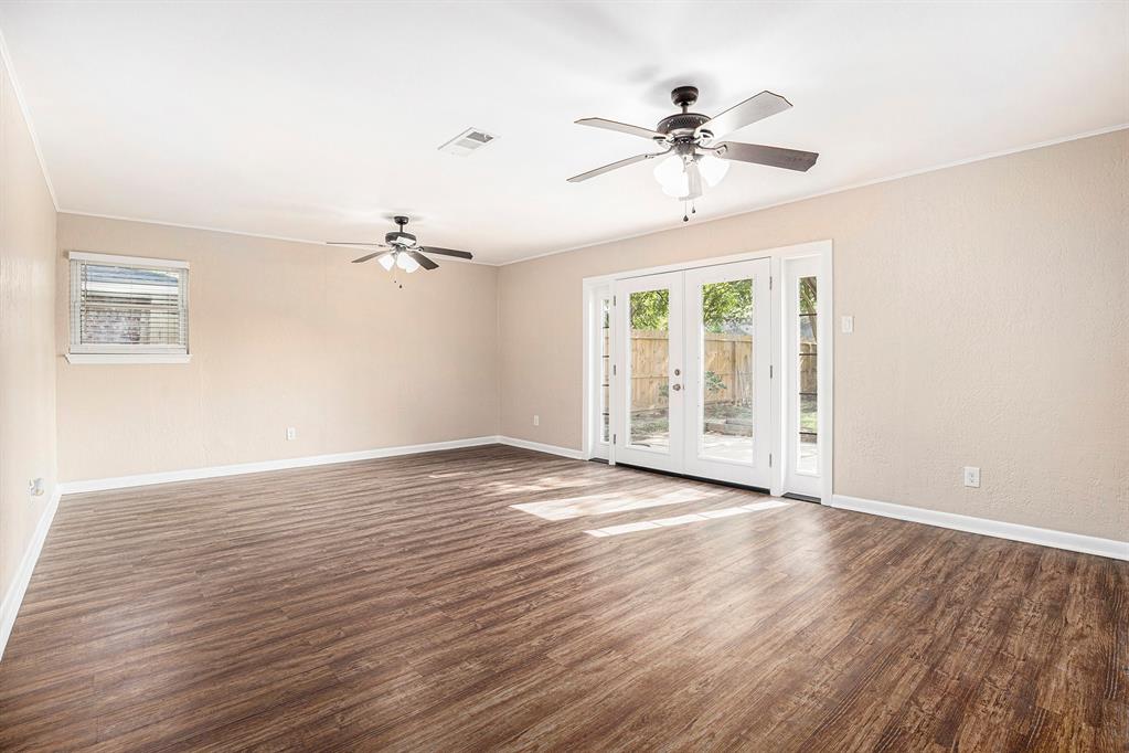 2231 Oboe Trail, League City, Texas image 4