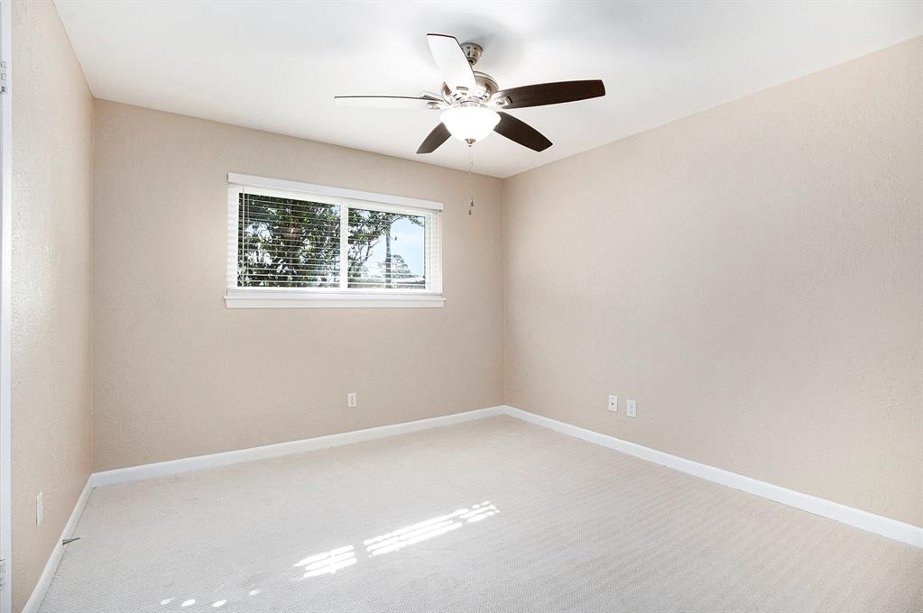 2231 Oboe Trail, League City, Texas image 20
