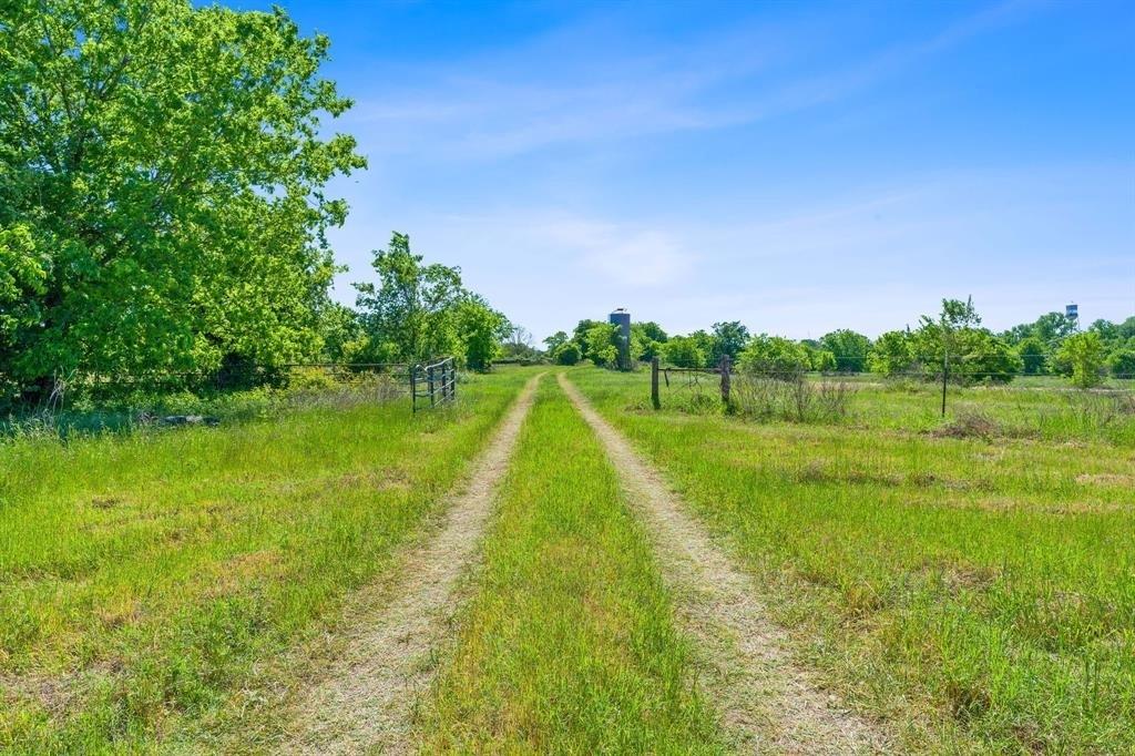 663 Loop 230, Smithville, Texas image 11