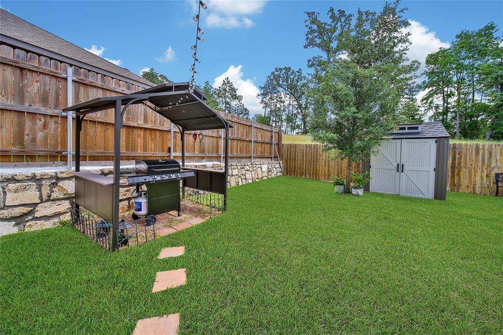 922 Golden Willow Lane, Conroe, Texas image 35