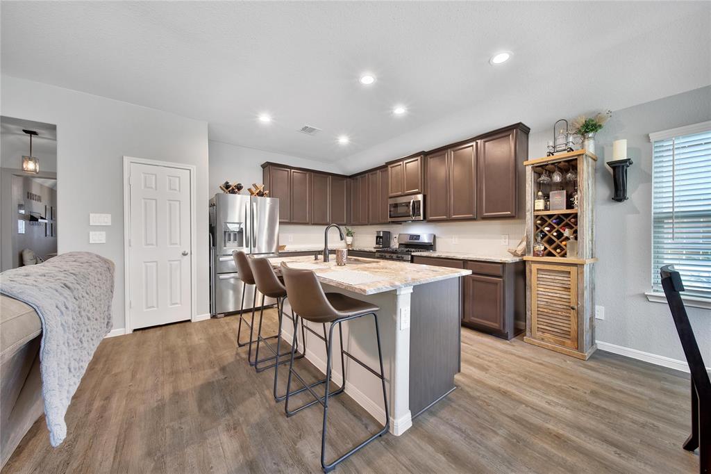 922 Golden Willow Lane, Conroe, Texas image 16