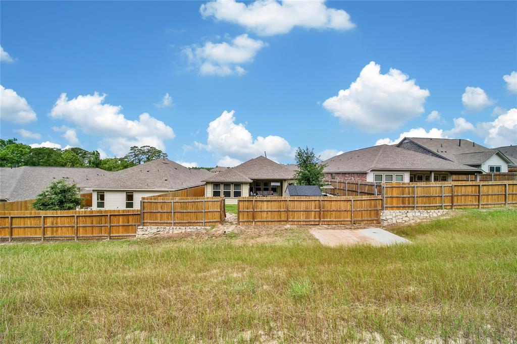 922 Golden Willow Lane, Conroe, Texas image 38