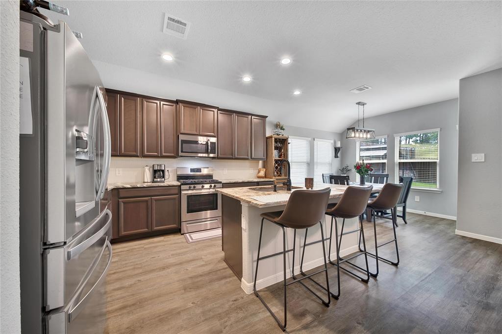 922 Golden Willow Lane, Conroe, Texas image 17