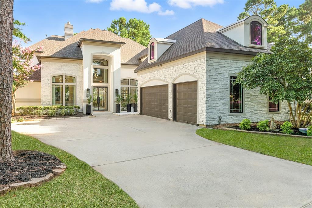 11416 Lake Oak Drive
