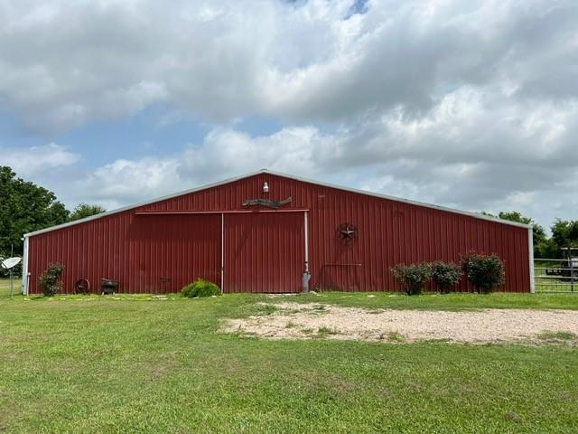 2045 County Road 220, Angleton, Texas image 2