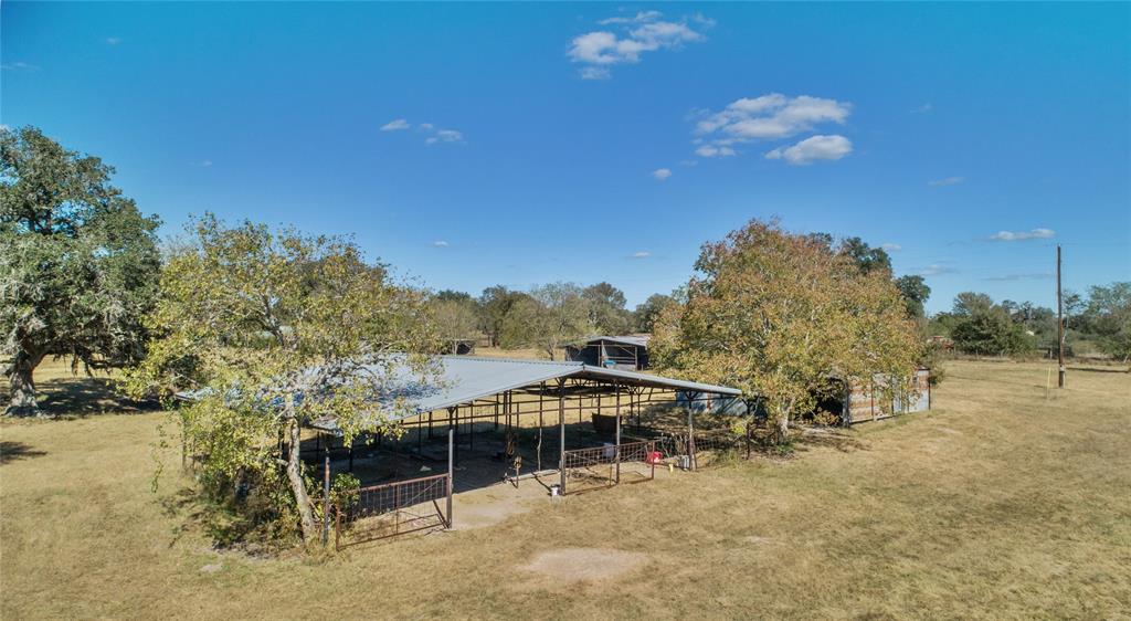 7462 County Road 284, Edna, Texas image 14