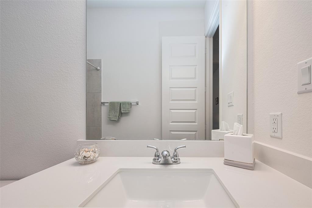 141 Pineview Cove Court, Montgomery, Texas image 27