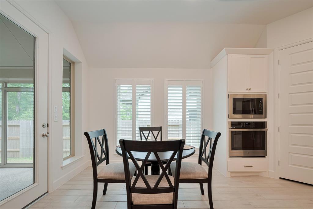 141 Pineview Cove Court, Montgomery, Texas image 15
