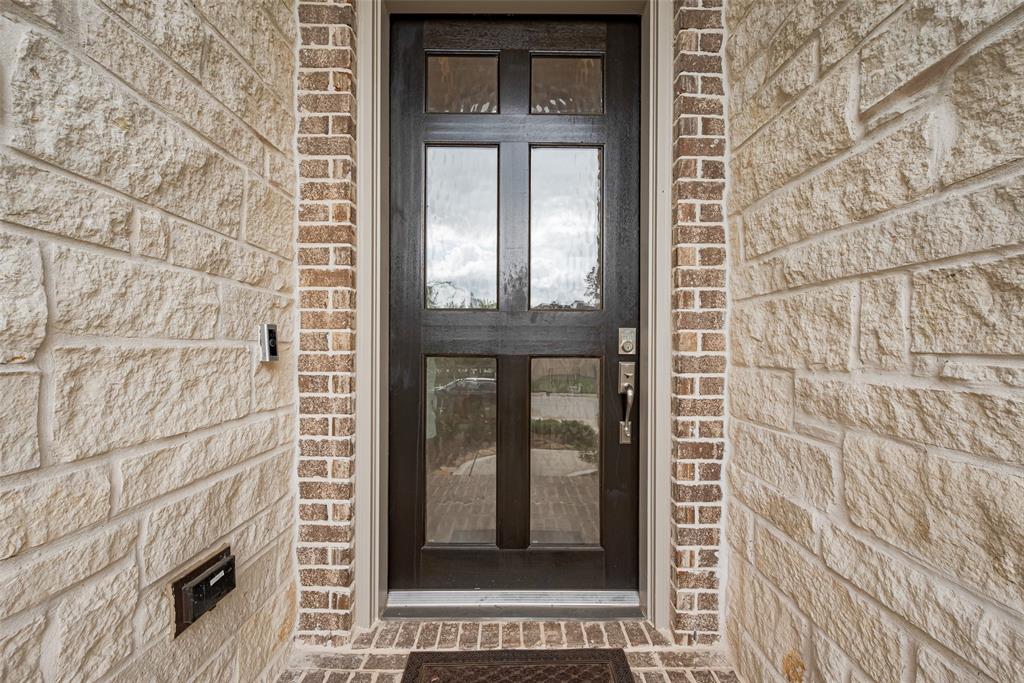 141 Pineview Cove Court, Montgomery, Texas image 3