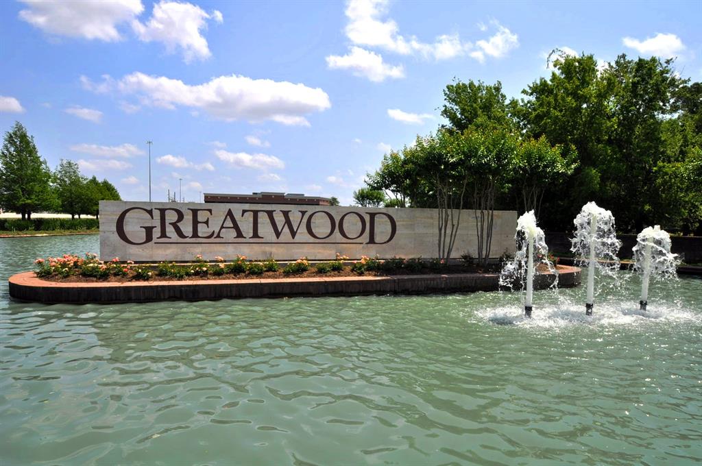 1211 Wood Haven Court, Sugar Land, Texas image 24