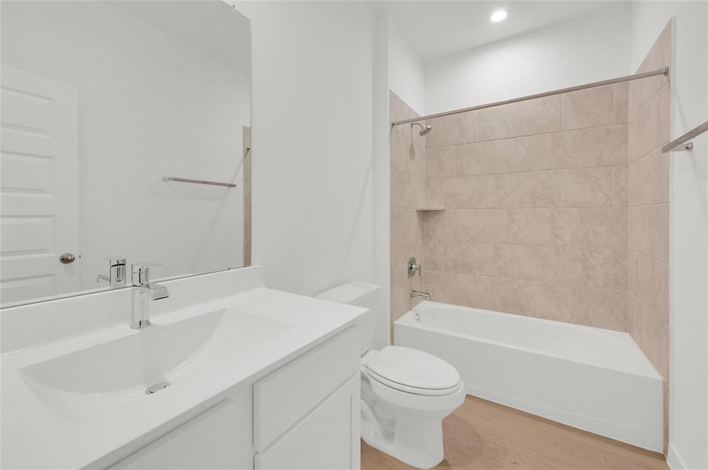 3822 Wickley Park Way, Fulshear, Texas image 3