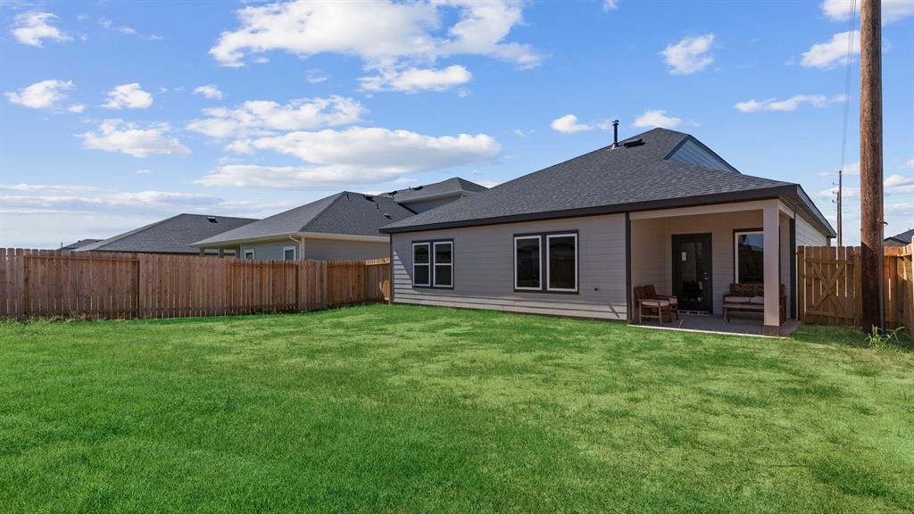3822 Wickley Park Way, Fulshear, Texas image 25
