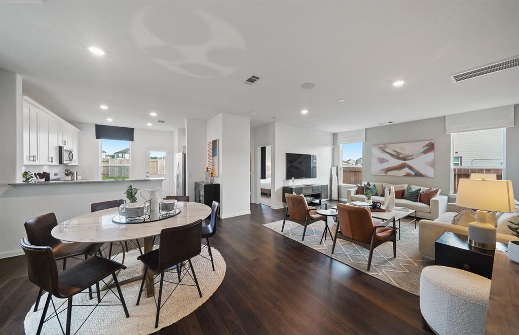 26235 Arrowleaf Drive