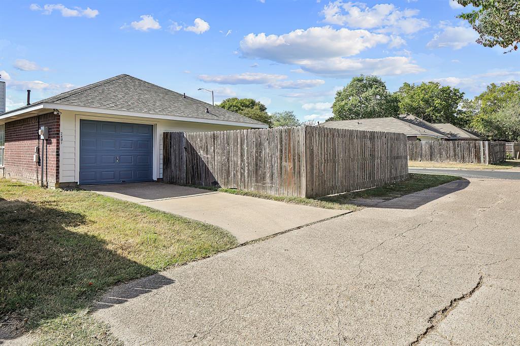 2401 Carnation Court, College Station, Texas image 21