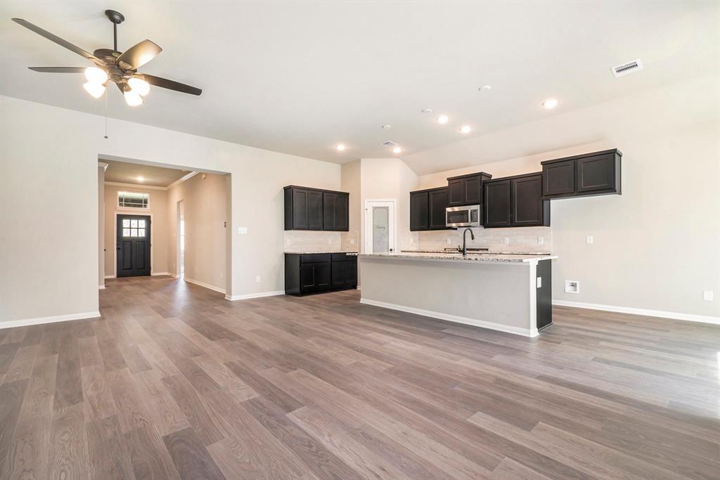 11776 Oakwood Ranch Dr, Willis, Texas image 9
