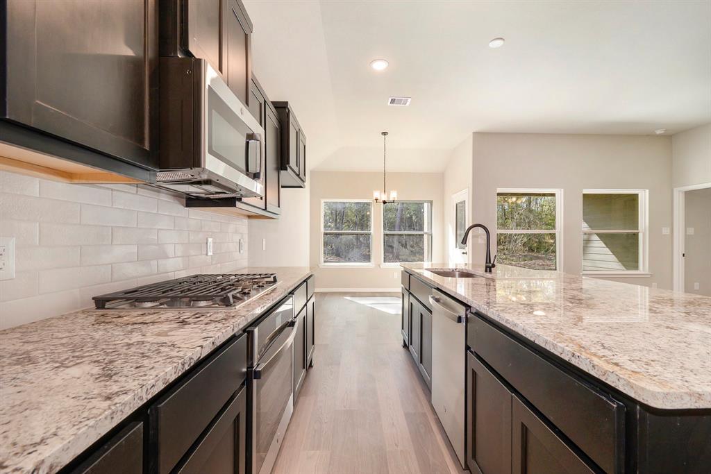 11776 Oakwood Ranch Dr, Willis, Texas image 13